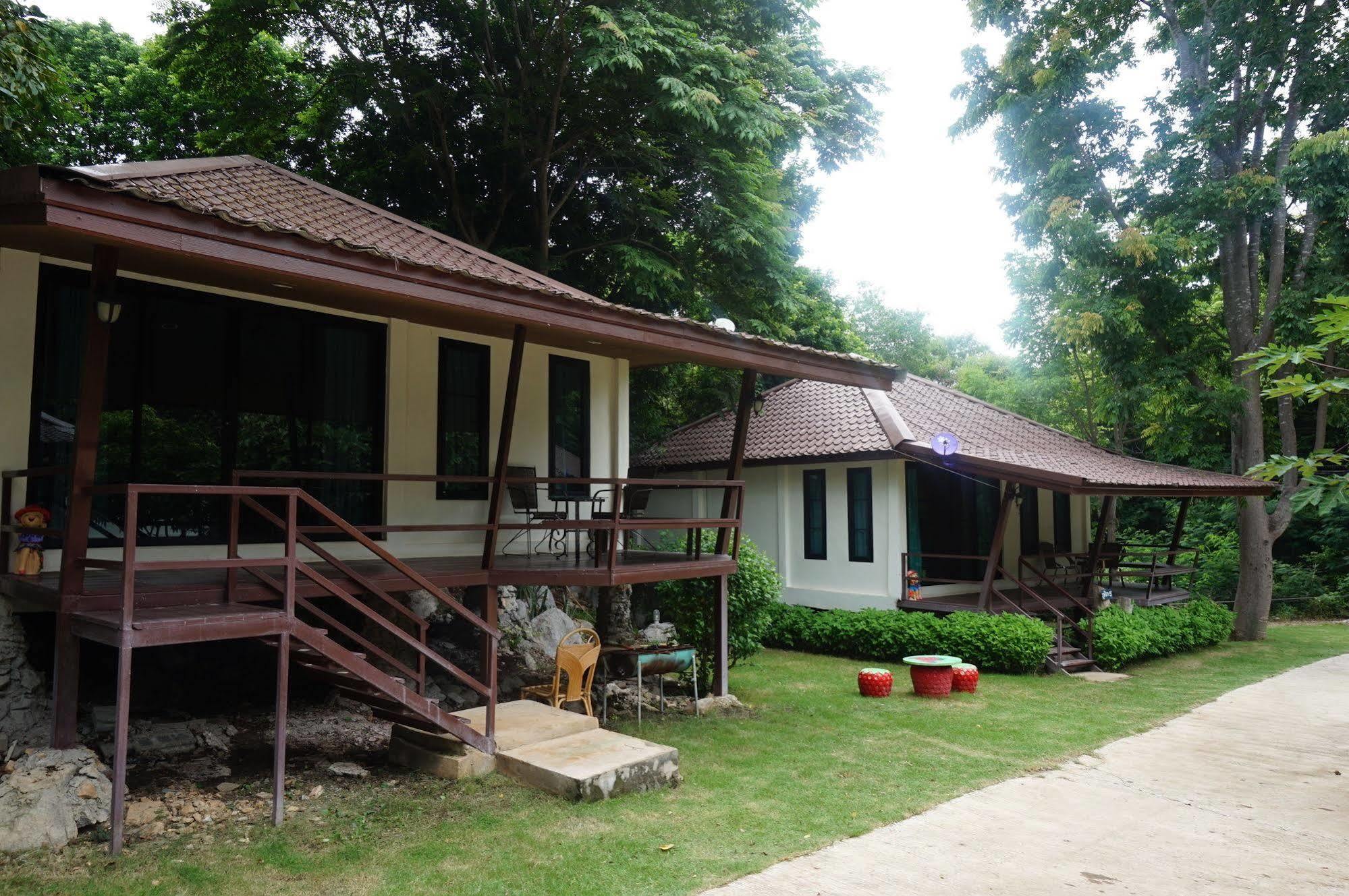 The Best Cliff Resort & Camp Pakchong Exterior photo